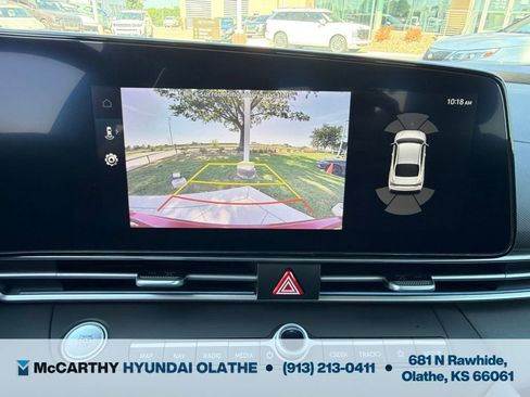 Certified 2024 Hyundai Elantra Limited FWD image 9