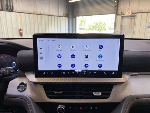 Used 2026 Ford Explorer Active RWD image 41