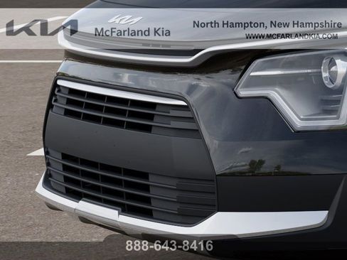 New 2026 Kia Niro LX image 13