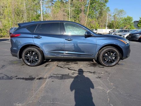 Used 2025 Acura RDX SH-AWD image 5