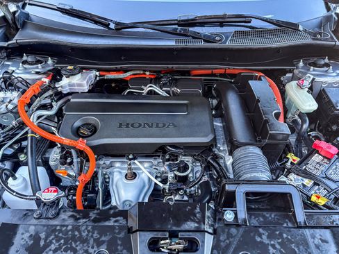 Certified 2025 Honda CR-V Sport-L image 14