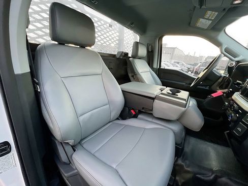 New 2025 Ford F550 4x4 Regular Cab Super Duty image 14