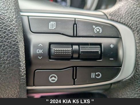 Used 2024 Kia K5 LXS image 21