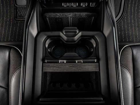 Used 2026 RAM 2500 Limited image 28