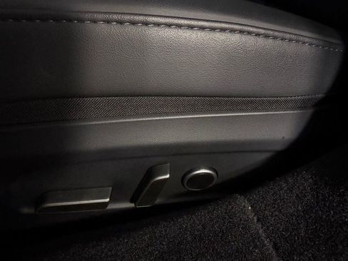 Used 2025 Tesla Model 3 Long Range image 23