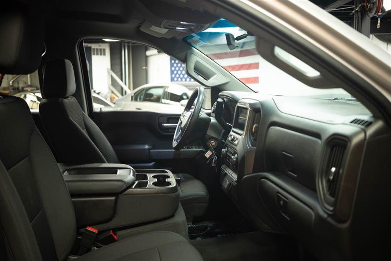Used 2021 Chevrolet Silverado 1500 Custom Trail Boss AWD/4WD image 11