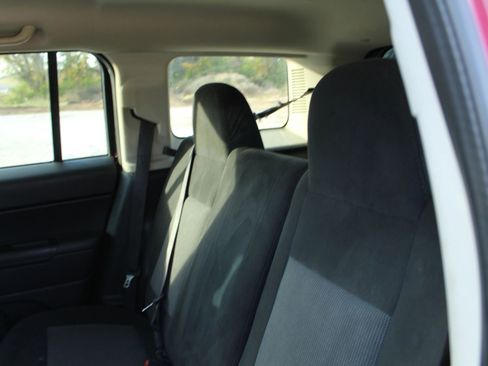 Used 2017 Jeep Patriot Sport w/ Power Value Group image 19