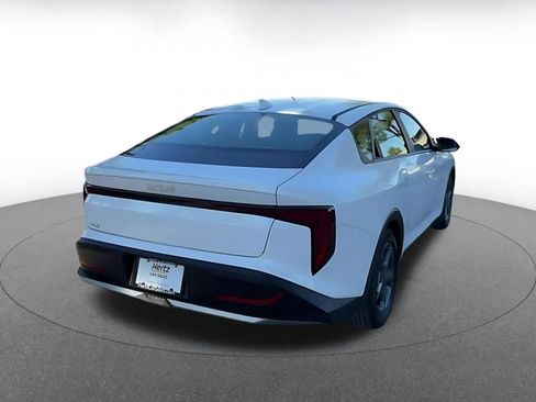 Used 2025 Kia K4 LXS image 14