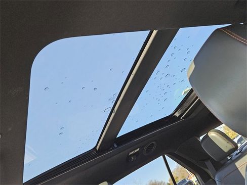 Used 2022 Ford Explorer Timberline image 18