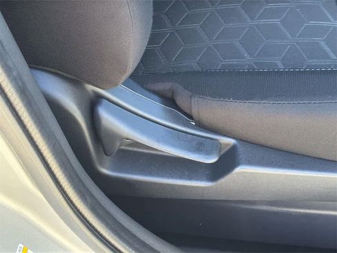 Used 2025 Mitsubishi Outlander Sport ES image 34