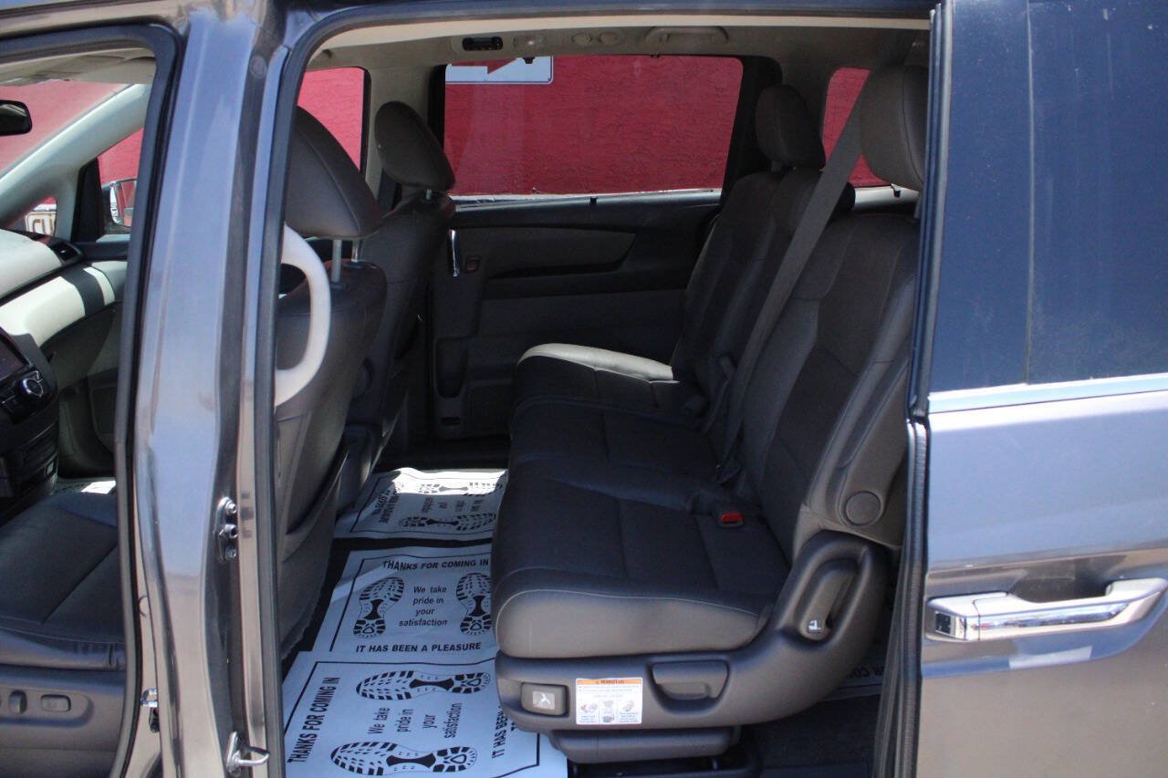 Used 2017 Honda Odyssey Touring image 14