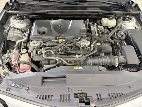 Certified 2021 Toyota Camry XLE w/ Cold Weather Package FWD image 30