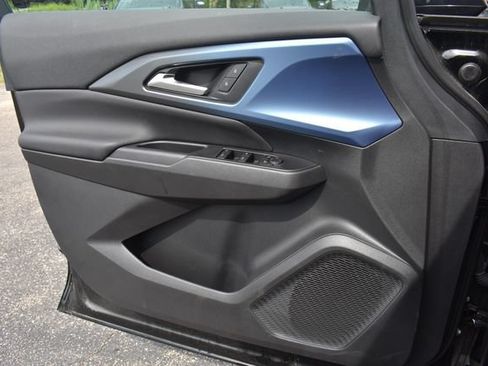 New 2026 Chevrolet Equinox EV LT AWD/4WD image 32