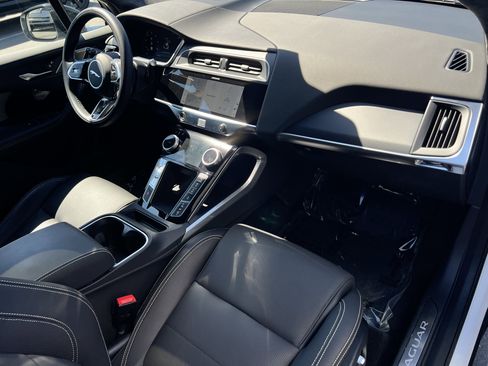 Certified 2024 Jaguar I-PACE R-Dynamic HSE AWD/4WD image 11