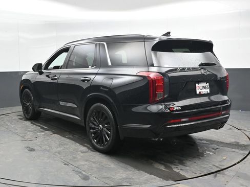 Used 2024 Hyundai Palisade Calligraphy image 10