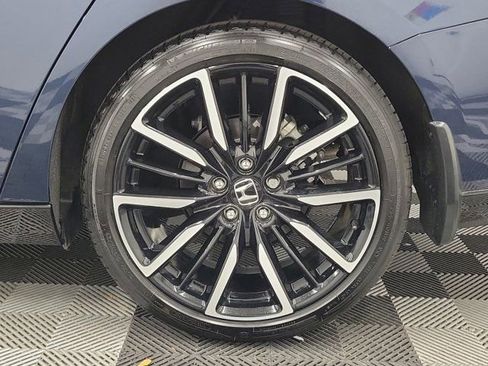 Used 2024 Honda Accord Touring image 10