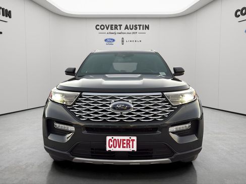 Certified 2022 Ford Explorer Platinum w/ Technology Package image 6