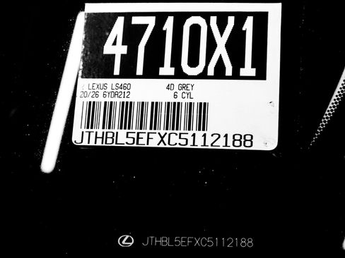 Used 2012 Lexus LS 460 w/ Luxury Value Edition RWD image 29