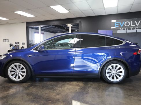Used 2020 Tesla Model X AWD/4WD image 10