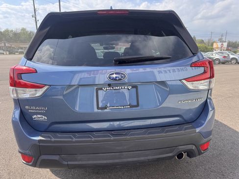 Used 2021 Subaru Forester Limited image 9