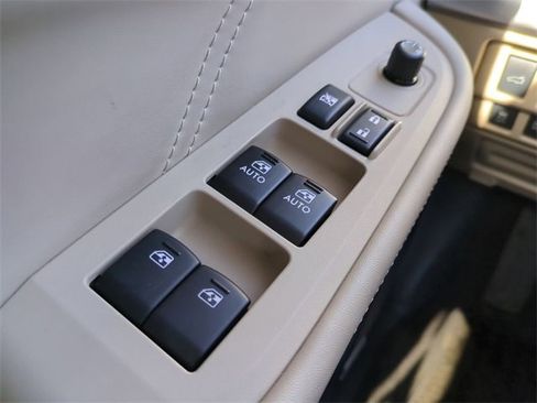 Used 2018 Subaru Outback 2.5i Limited image 29