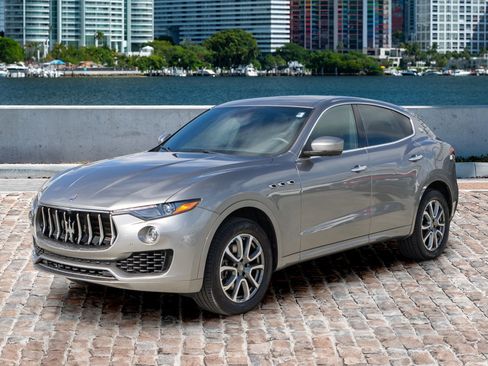 Used 2019 Maserati Levante image 1