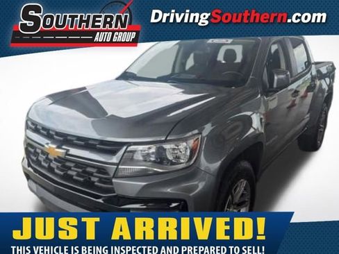 Used 2022 Chevrolet Colorado LT w/ LT Convenience Package AWD/4WD image 1