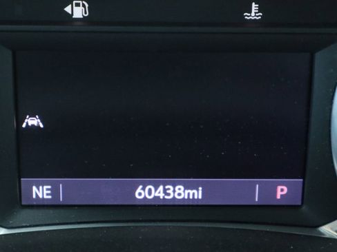 Certified 2022 GMC Terrain AT4 w/ Infotainment Package II image 13