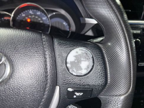 Used 2016 Toyota Corolla LE image 18