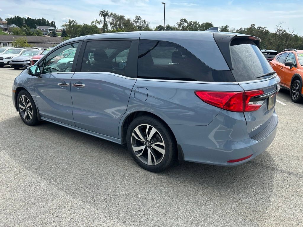 Used 2023 Honda Odyssey Touring image 4