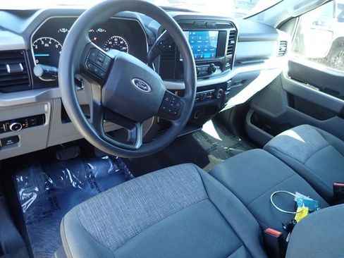 Used 2023 Ford F150 XLT image 9