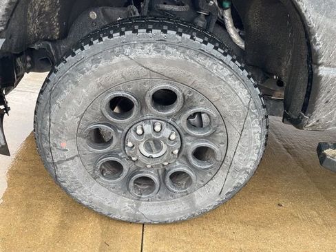 Used 2024 Ford F250 Lariat w/ Black Appearance Package image 6