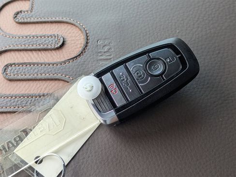 New 2025 Ford F250 King Ranch image 38