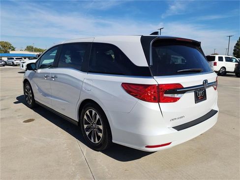 Used 2024 Honda Odyssey EX-L image 5