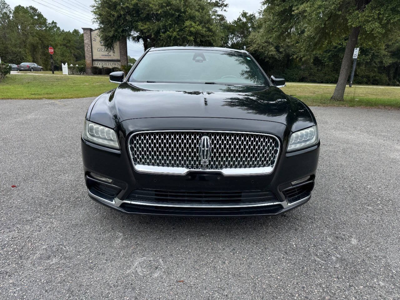 Used 2017 Lincoln Continental Reserve w/ Luxury Package AWD/4WD image 27