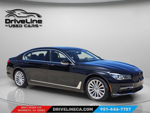 Used 2018 BMW 740i image 14