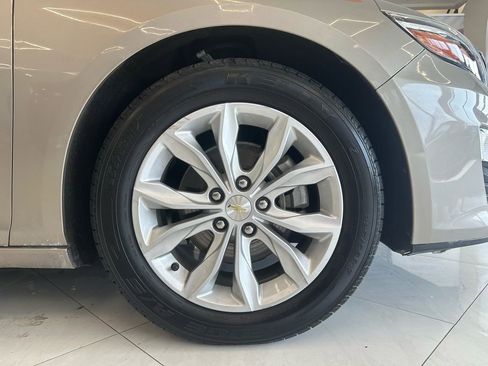 Used 2022 Chevrolet Malibu LT image 41