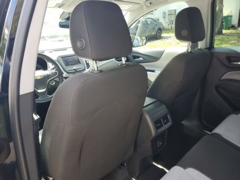 Certified 2023 Chevrolet Equinox LS w/ Midnight Edition FWD image 11