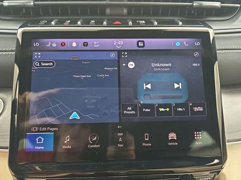 Used 2023 Jeep Grand Cherokee L Limited image 29