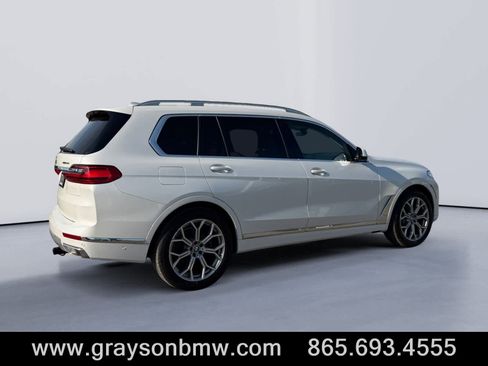 Used 2020 BMW X7 xDrive40i w/ Premium Package AWD/4WD image 3