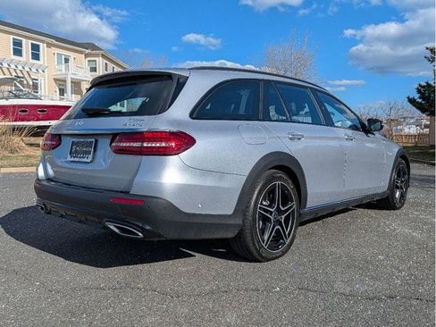 Used 2023 Mercedes-Benz E 450 4MATIC All-Terrain Wagon w/ Premium Package image 5