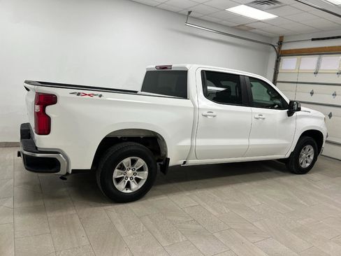 Used 2025 Chevrolet Silverado 1500 LT image 15
