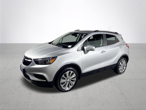 Used 2019 Buick Encore Preferred FWD image 2