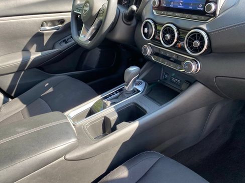 Used 2025 Nissan Sentra SV FWD image 37