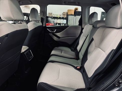 Used 2022 Subaru Forester Premium image 19