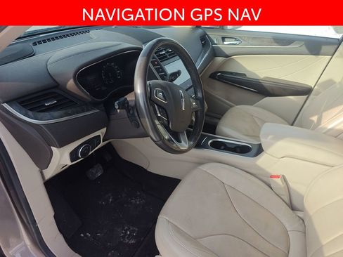 Used 2017 Lincoln MKC Reserve image 7