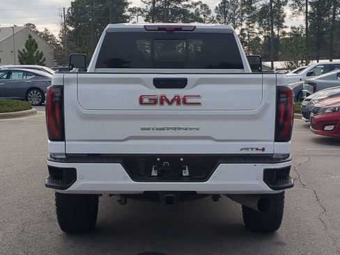 Certified 2025 GMC Sierra 2500 AT4 w/ AT4 Premium Plus Package image 6