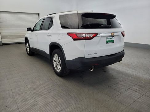 Used 2018 Chevrolet Traverse LT FWD image 5
