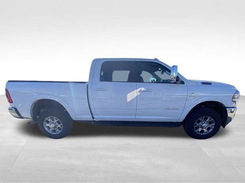 Used 2022 RAM 2500 Laramie AWD/4WD image 13
