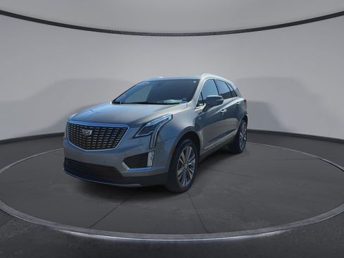 Used 2024 Cadillac XT5 Premium Luxury w/ Platinum Package image 4